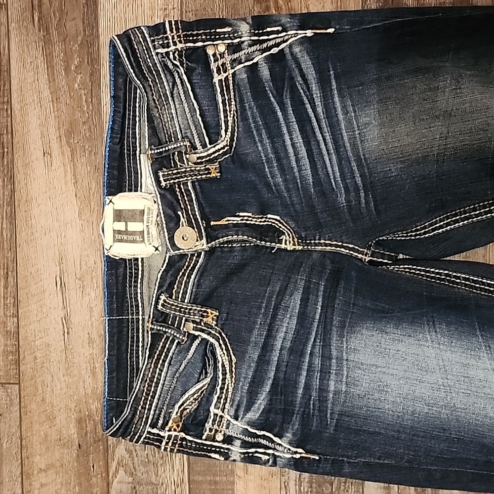 Wm Trademark H jeans​​ size 11/12 W x 33" L - Picture 2 of 8